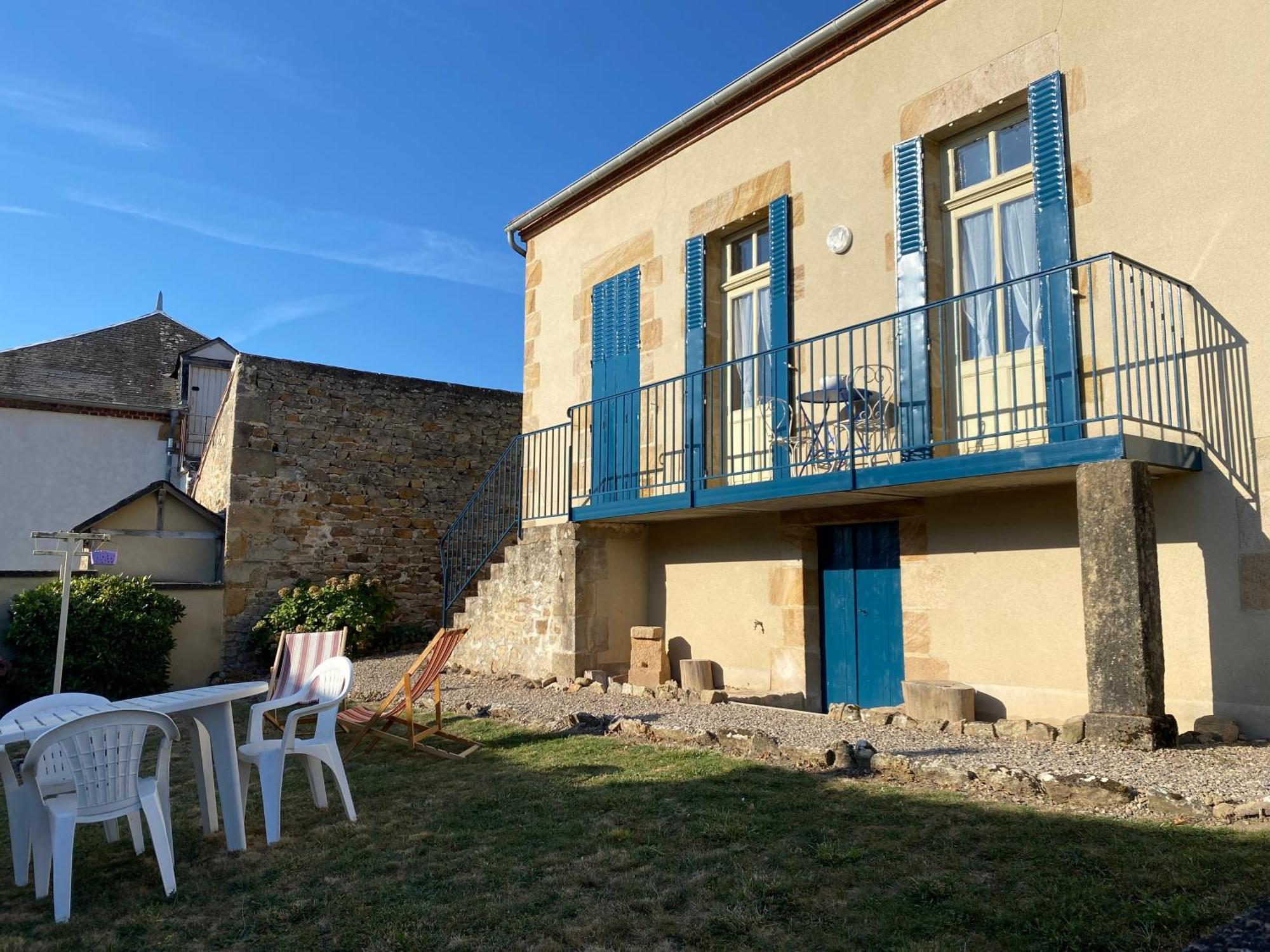 Studio Logis Les Roses Bourbon-lʼArchambault Eksteriør bilde